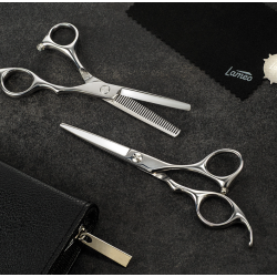 Lameo STAGE PRO SET OFFSET SILVER – Profesionālais frizieru šķēru komplekts ar futrāli