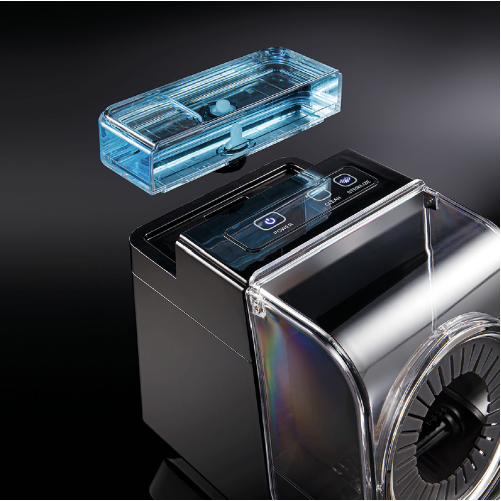 Clean Pro Automatic — Automātiska profesionālo frizieru instrumentu tīrīšanas un dezinfekcijas ierīce (402.157)